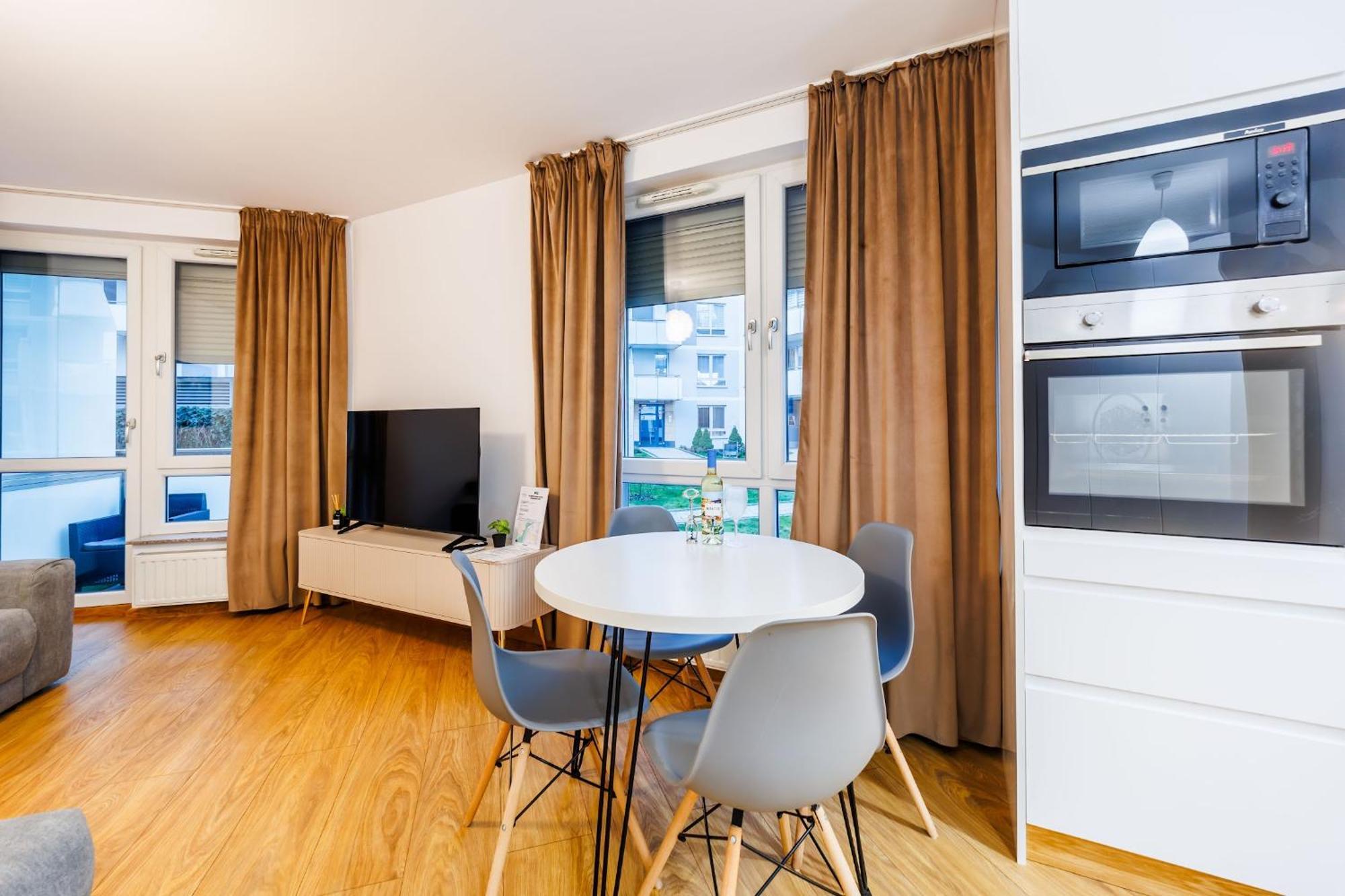 Apartamenty Zamkowe 제수프 외부 사진