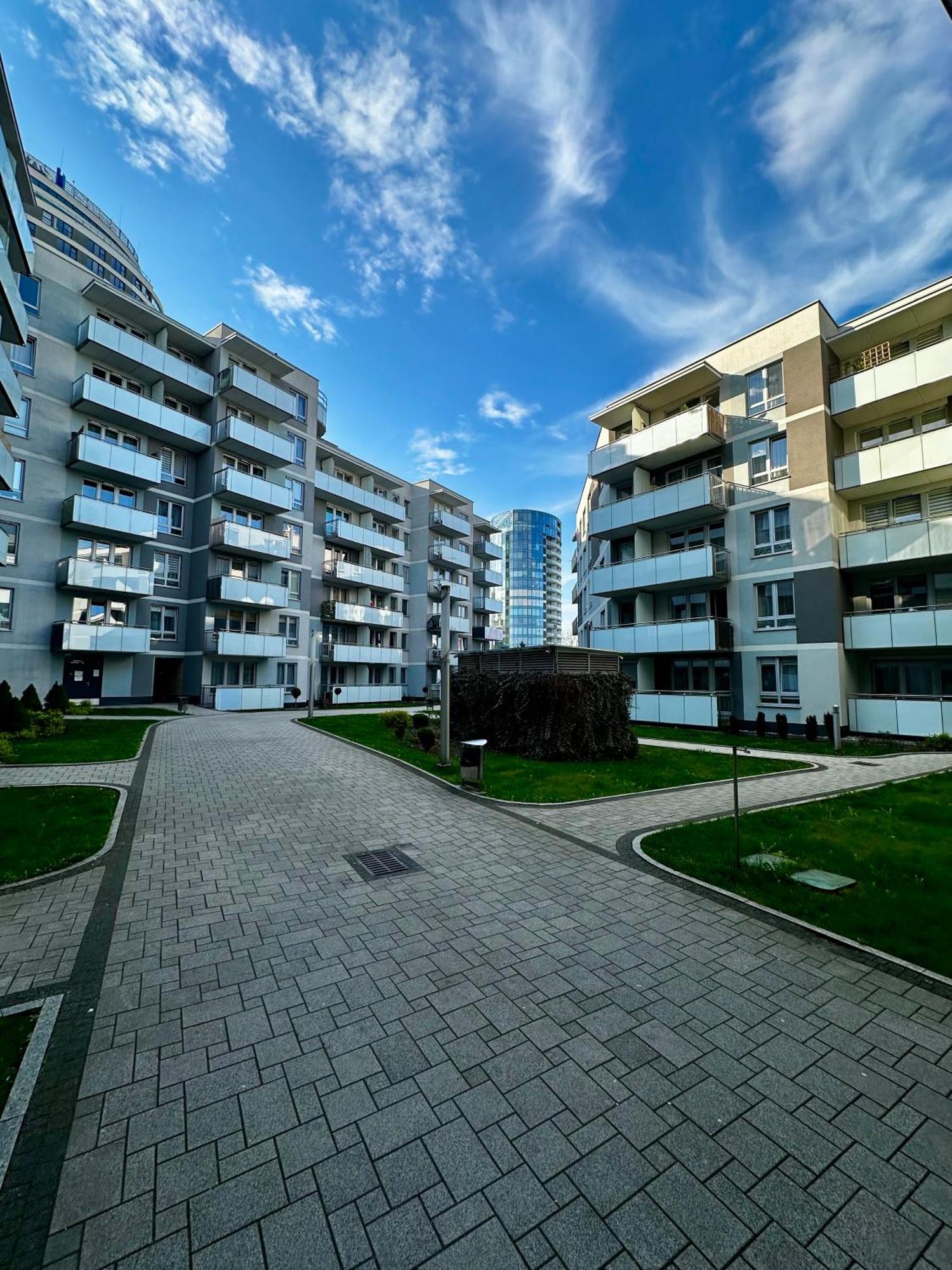 Apartamenty Zamkowe 제수프 외부 사진